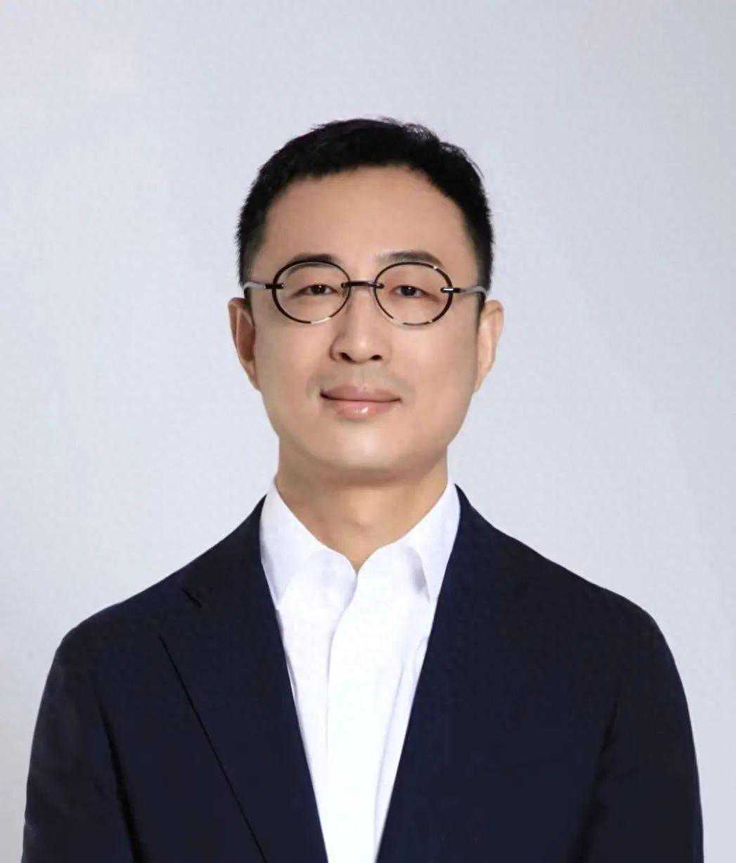 任奎 | 深化推进生成式人工智能服务安全治理