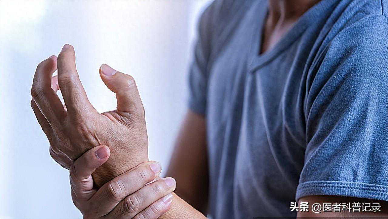 胆固醇升高，不要慌，医生提醒：通过3点饮食建议，血脂悄悄降