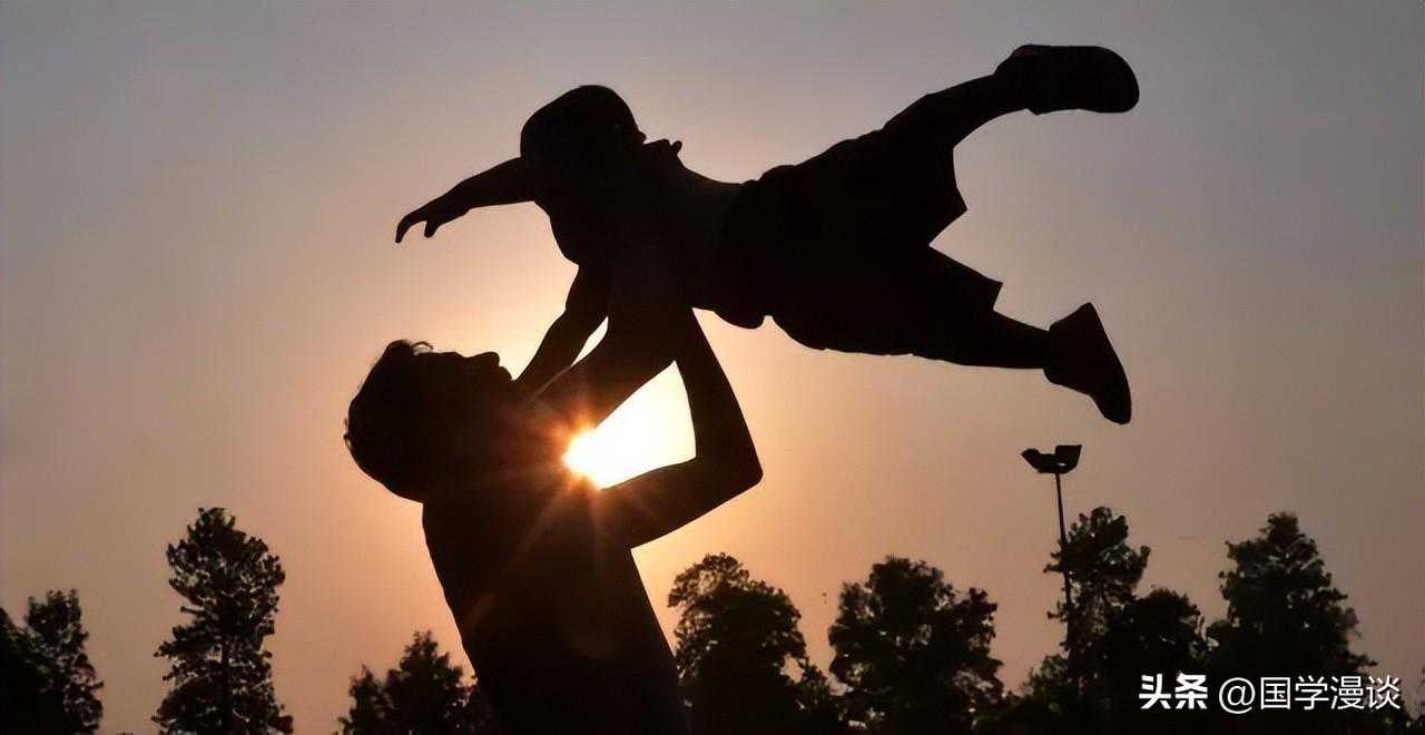 别舍不得孩子吃苦，那是他早晚要走的路！