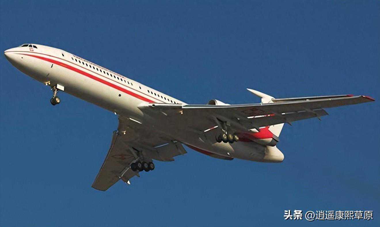 波兰检察官办公室：专业知识并未证实Tu-154上发生爆炸的事实