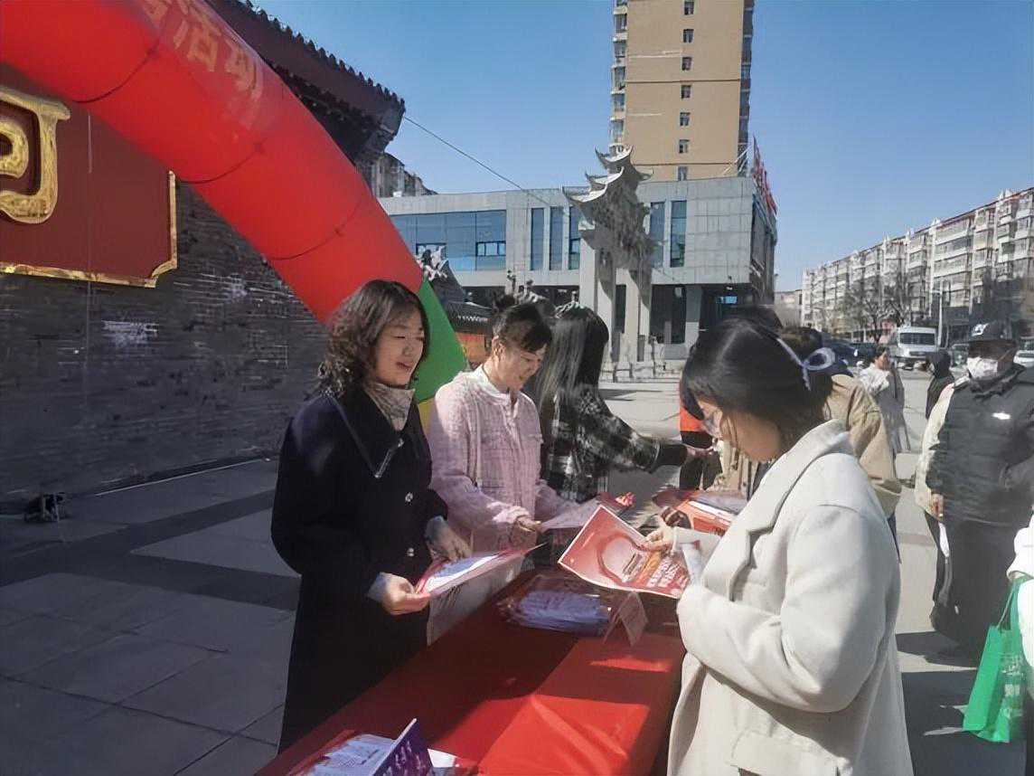 切实提高法律意识、营造浓厚法治氛围丨阿城区金都街道开展普法宣传活动