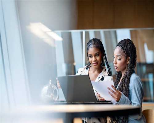 狗狗尾巴掉毛是什么原因造成的