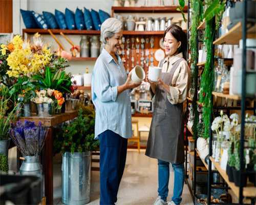 四只被弃猫咪 受助找到新家