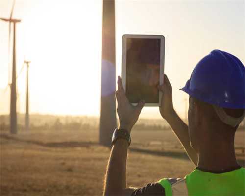 高加索犬两个月20斤，网友担心发育不良，操碎心到处求助