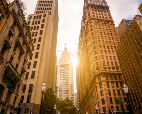 骨头能给狗狗吃吗？