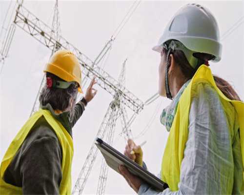 三个月比熊拉了好多虫子出来