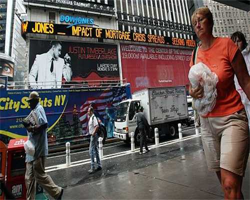 猫咪口吐白沫怎么办？呕吐正常吗？铲屎官必须知道这些养猫常识