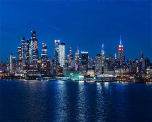 多大的狗狗才能外出遛弯，原来这样就可以了