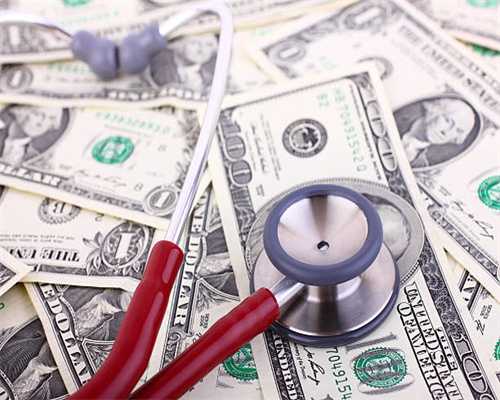 狗狗突然生病，主人不知所措，做好措施让疾病远离它